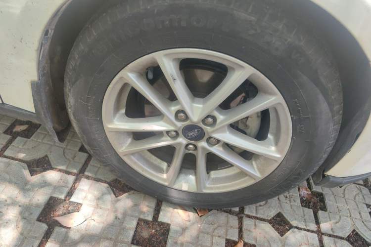 Used Ford Focus 2017 Sedan 1.6L Automatic Fashion Edition Smart Drive Version