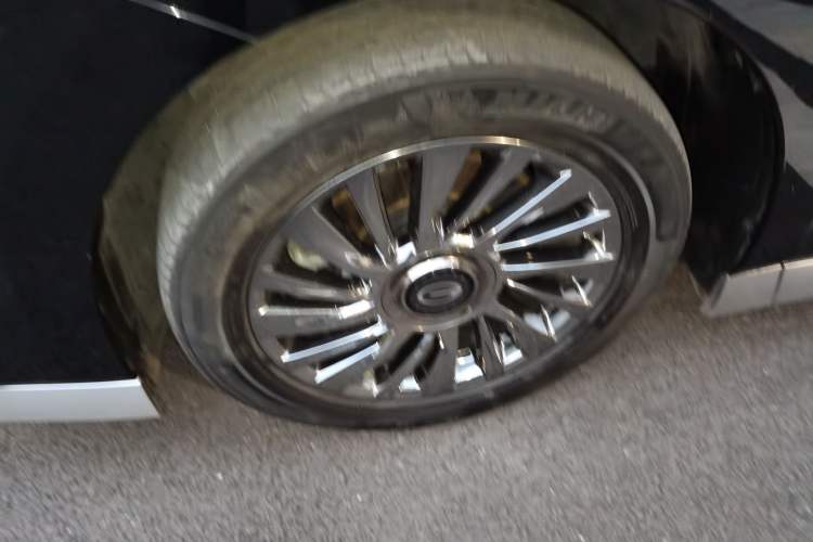 Used GAC Trumpchi M8 2023 Zongshi Series Dual-Motor YuZun Edition