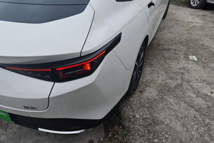 Used Changan Eado DD 2023 Blue Whale NE 1.5T GDI DCT Navigation Model
