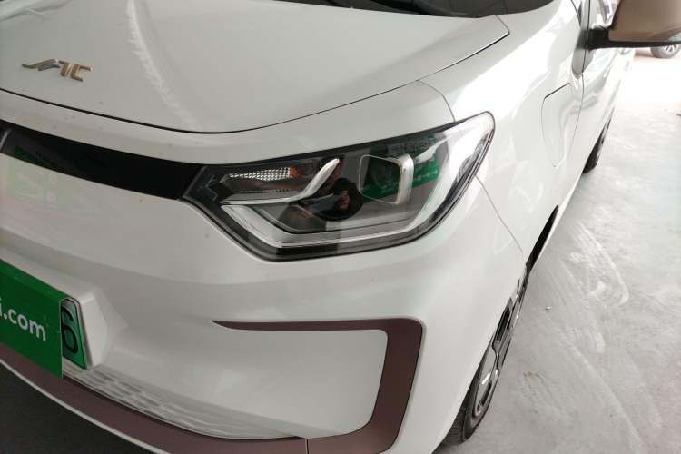 Used JAC Yiwei E10X 2024 Charming Edition 301km Lite