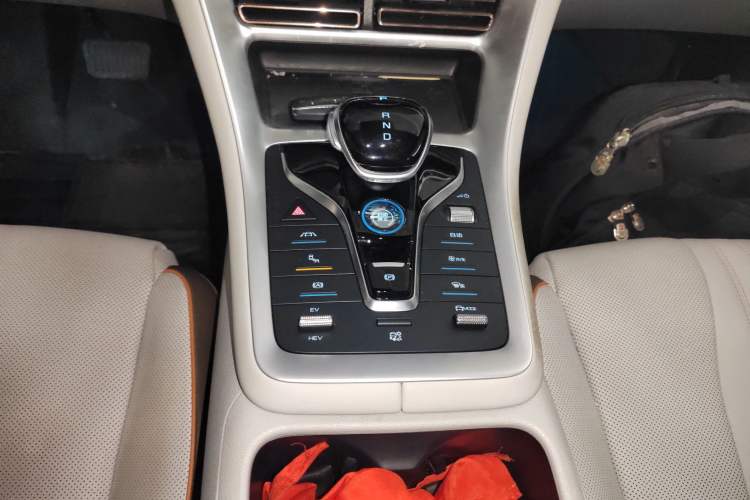 Used BYD Song Pro New Energy 2022 DM-i 110km Flagship Pro Model Gear Lever