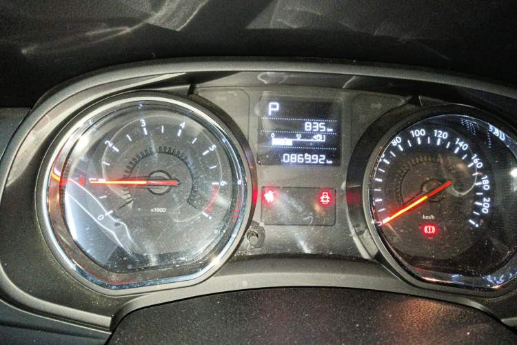 Used Citroen C3-XR 2015 1.6THP Automatic Pioneer Model Instrument Cluster