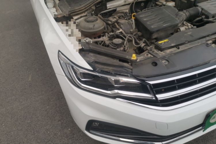 Used Volkswagen Bora 2021 1.5L Automatic Elite Smart Connect Edition Right Front Headlight