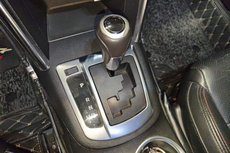 Used Mazda CX-5 2013 2.5L Automatic 4x4 Luxury Version
