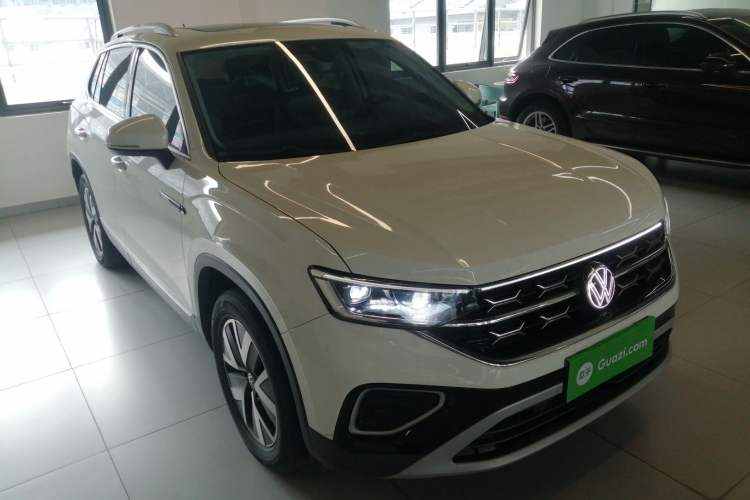 Used Volkswagen Tayron 2023 280TSI Two-Wheel-Drive Luxury Plus Advanced Version
