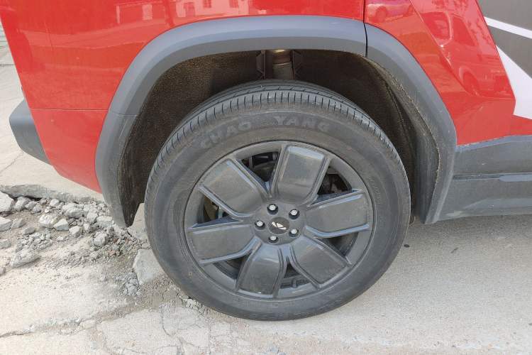 Used Chery Fulwin X3 Plus 2025 Model 501 Four-Wheel Drive Smart Leading Edition Right Rear Wheel Hub