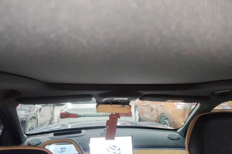 Used Geely Galaxy Galaxy Xingjian 7 EM-i 2025 120km Flagship Edition
