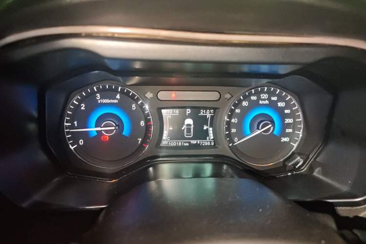 Used Dongfeng Fengon 580 2017 1.5T CVT Luxury Model Instrument Cluster