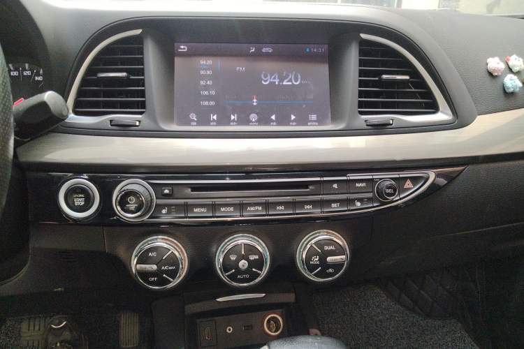 Used GAC Trumpchi GA6 2016 235T DCT Luxury Edition
