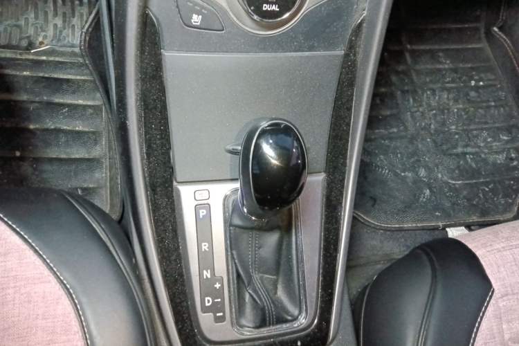 Used Hyundai Elantra (5th Generation / Langdong) 2013 1.6L Automatic Luxury Model
