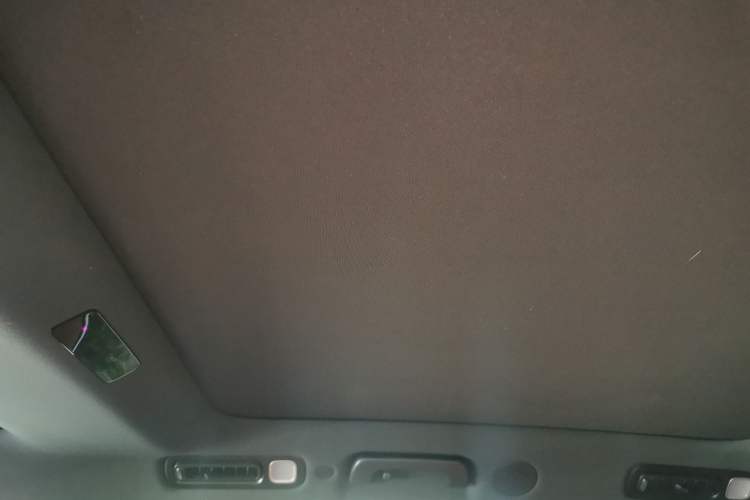 Used Li Auto L8 2023 Air model
