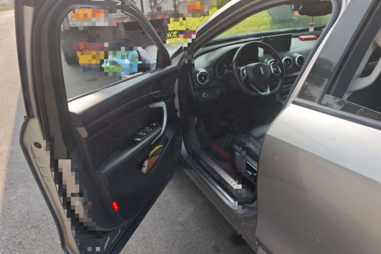 Used Wey VV7 2017 2.0T Ultra-Luxury Version
