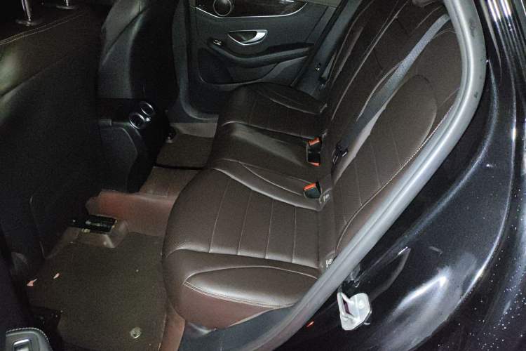 Used Mercedes-Benz GLC 2017 GLC 260 4MATIC Dynamic Edition Left Rear Seat