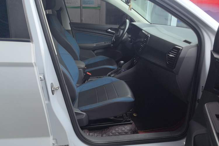 Used Jetta VS7 2020 1.4T Automatic Enjoyment Model Right Front Seat