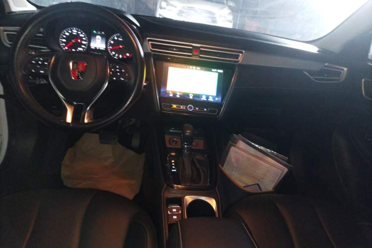 Used Roewe i5 2019 1.5L Automatic 4G Connected Linghao Flagship Edition