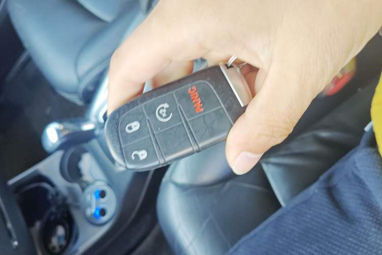 Used Dodge Journey 2014 2.4L Two-Wheel Drive Touring Edition