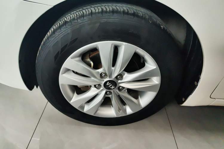 Used Kia K4 2014 1.8L Automatic GLS