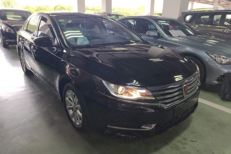 Used Roewe i6 2017 20T Manual Luxury Edition
