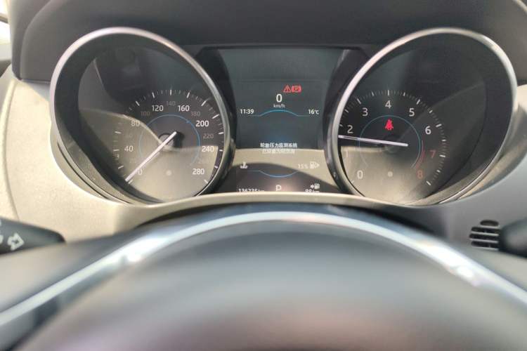 Used Jaguar F-PACE 2016 3.0 SC Four-Wheel Drive R-Sport Sport Edition