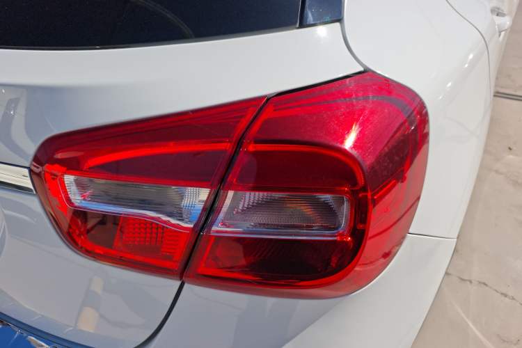 Used Mercedes-Benz GLA 2016 GLA 200 Fashion Model Right Rear Taillight