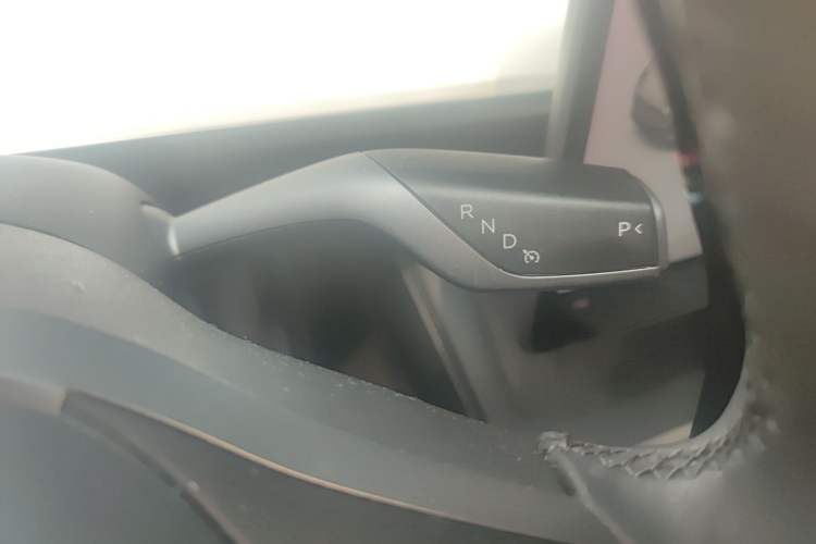 Used Tesla Model Y 2021 Long-Range All-Wheel-Drive Version 3D7