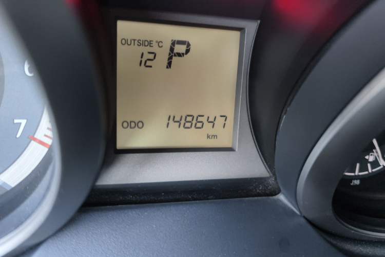 Used Toyota Prado 2016 2.7L Automatic Standard Edition Odometer Close Up