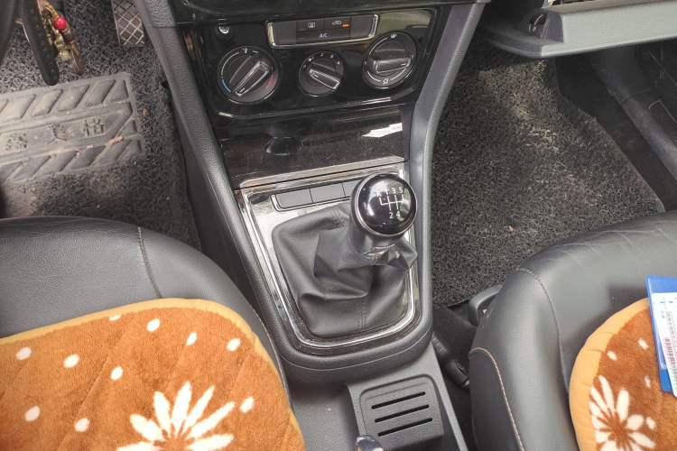 Used Volkswagen Bora 2016 1.6L Manual Comfort Model