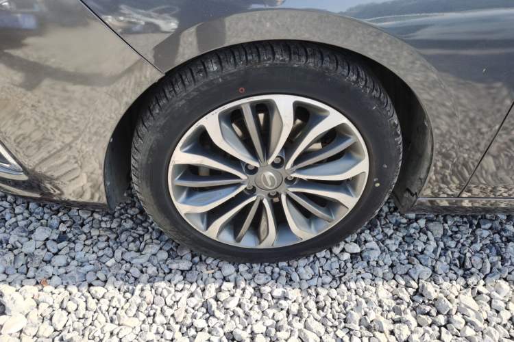 Used GAC Trumpchi GA6 2016 235T DCT Luxury Edition
