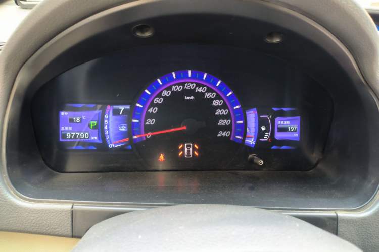 Used BYD M6 2015 2.4L Automatic Prestige Edition