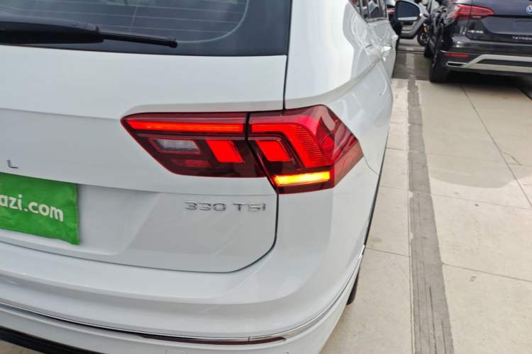 Used Volkswagen Tiguan L 2024 Outstanding Model 330TSI Automatic Two-Wheel Drive R-Line Dragon Glory Edition
