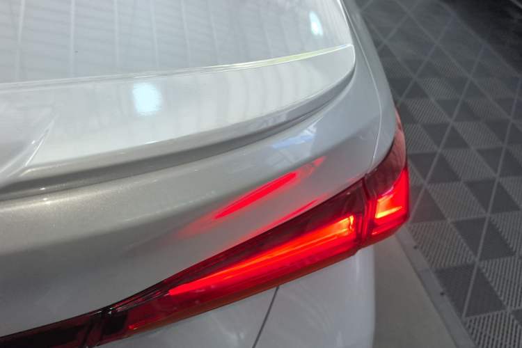 Used Toyota Avalon 2023 2.5L Luxury Edition