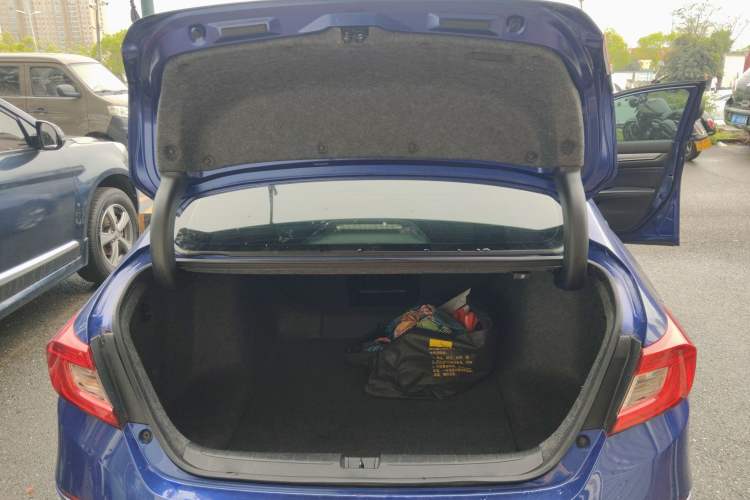 Used Honda Accord 2018 260TURBO Elite Edition China VI Trunk