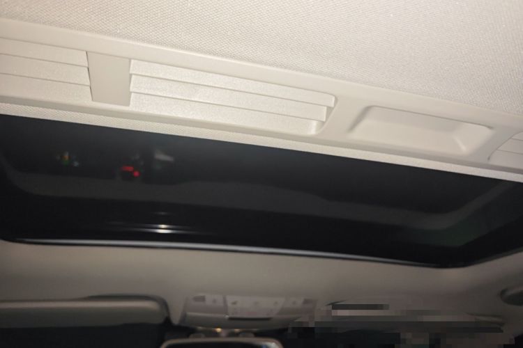 Used Mercedes-Benz C-Class 2017 Restyled C 180 L Fashion Edition Sport Version
