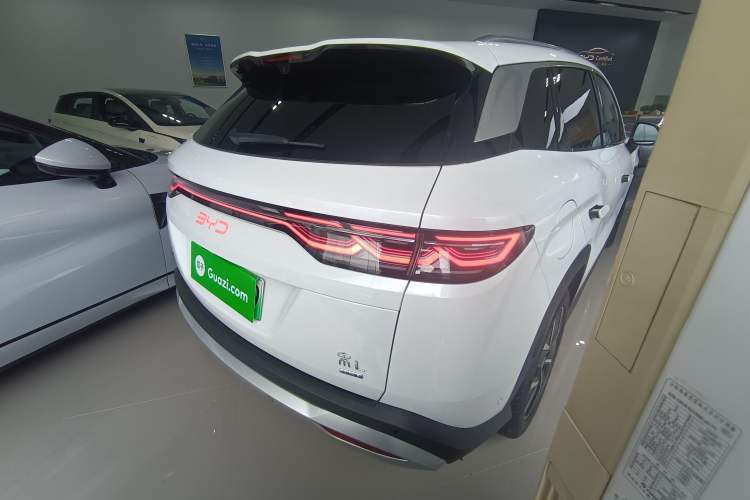 Used BYD Song L DM-i 2025 Intelligent Driving Version 160 km Beyond-Range Type Rear Right 45 Deg