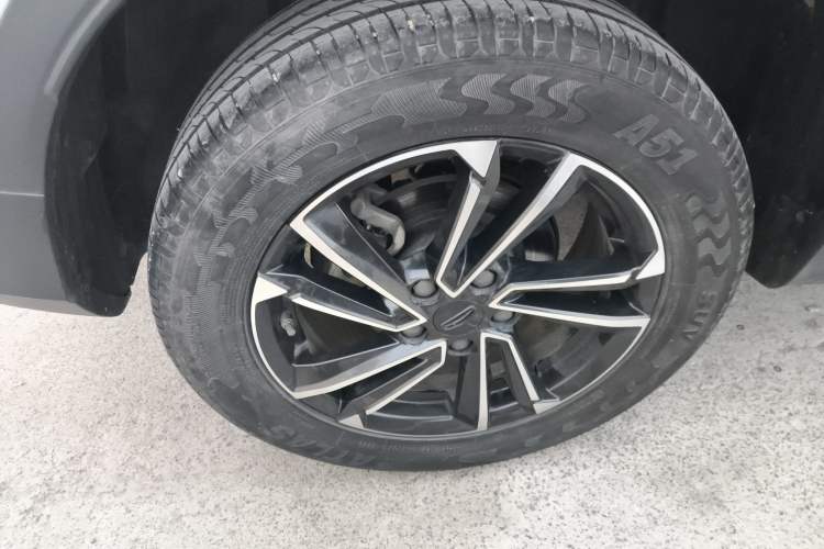 Used Geely Auto Coolray 2023 1.5T DCT Platinum Edition
