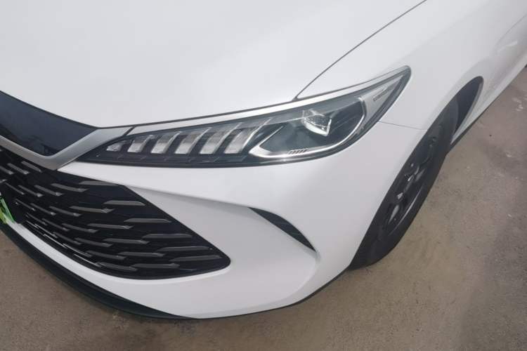 Used BYD Qin PLUS 2025 DM-i Smart Drive 55KM Leading Model
