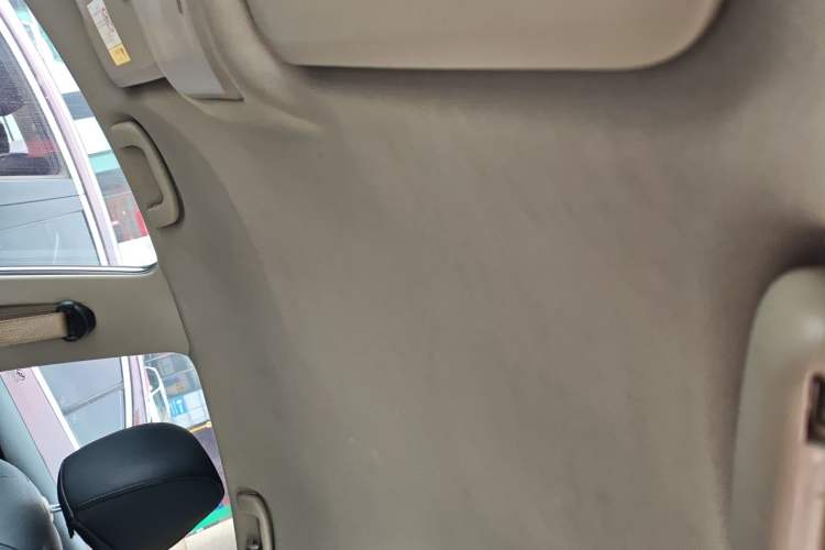 Used Buick GT 2019 15T Dual-Clutch Advanced Version China VI Standard Headliner