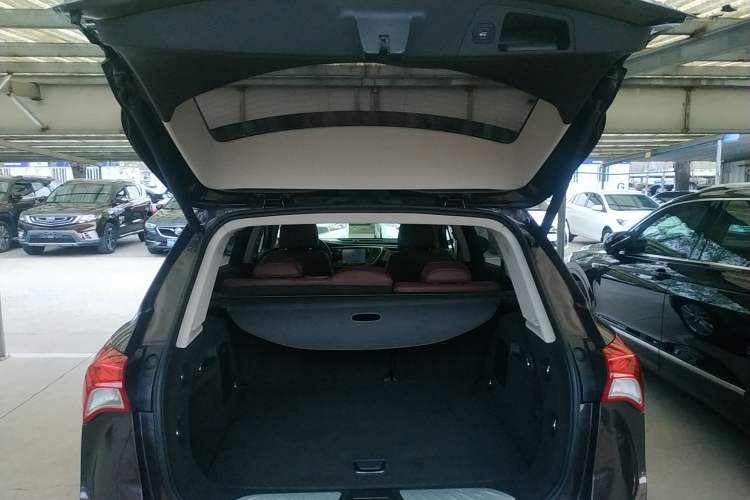 Used Buick Envision 2018 28T Four-Wheel Drive Elite Version