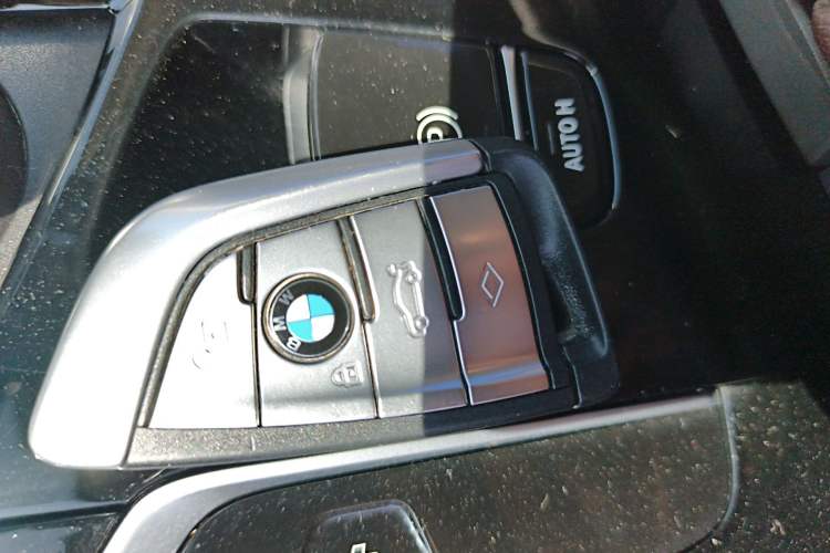 Used BMW 5 Series 2021 Updated Version 525Li Luxury Package
