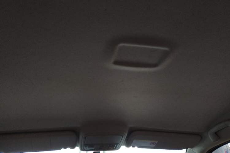 Used JMC Yuhu 7 2023 2.0T Automatic Diesel 4x4 Comfort Plus Long Wheelbase Headliner