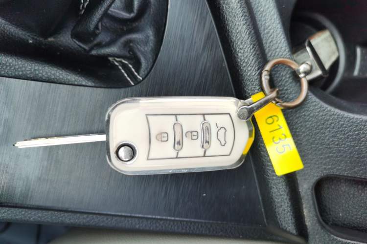 Used GAC Trumpchi GA3S Vision 2014 1.6L Manual Luxury ESP Version