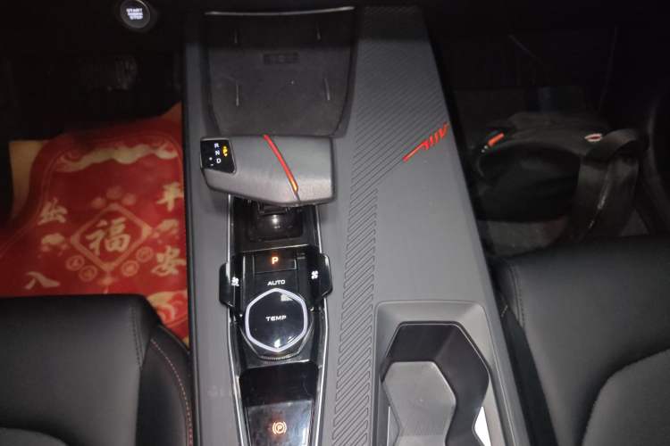 Used Oshan Z6 2022 Blue Whale 1.5T DCT Smart Edition Urban Version
