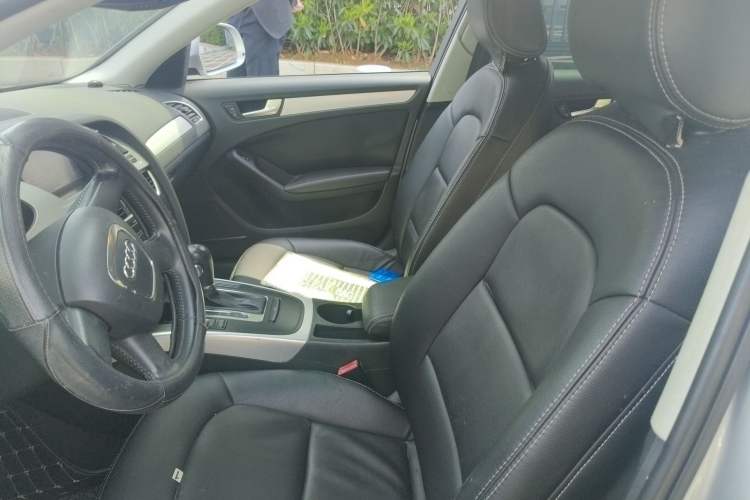 Used Audi A4L 2011 2.0 TFSI Standard Model
