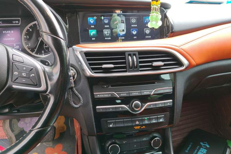 Used Infiniti QX30 2017 2.0T Four-Wheel Drive Sport Edition
