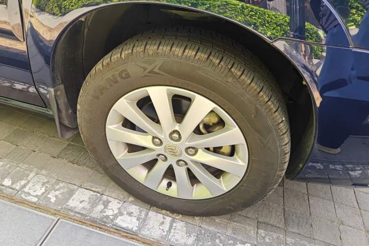 Used Buick GL8 2014 2.4L Classic Edition