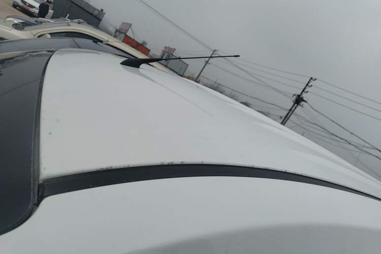 Used Wuling Hongguang V 2022 1.5L Jingqu Edition Enclosed-Window Vehicle with Hydraulic Power Steering LAR