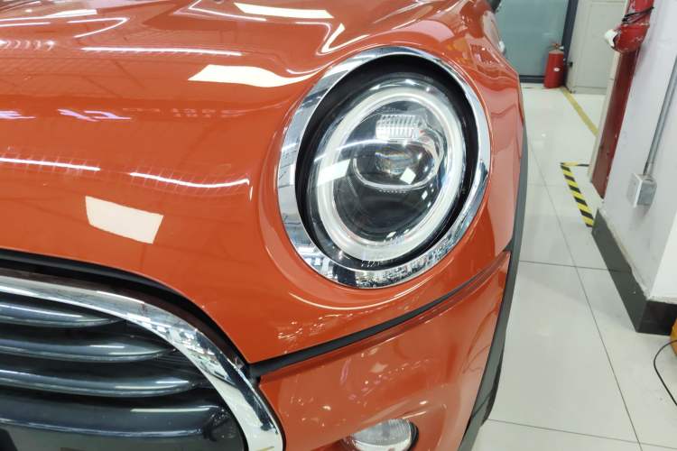 Used MINI 2018 1.5T COOPER Classic Edition Five-Door Version
