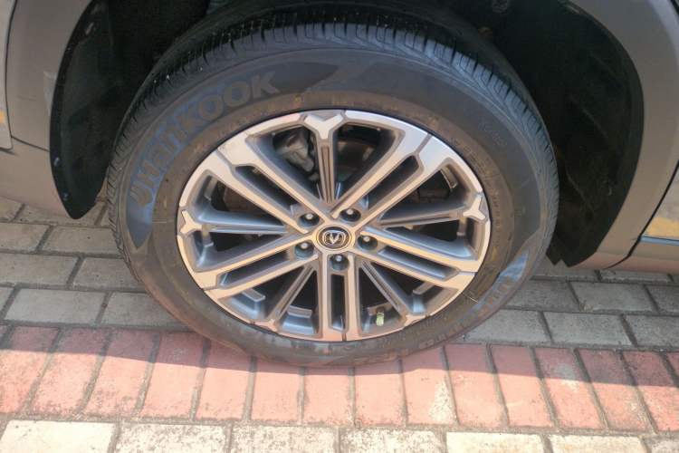 Used Changan CS75 PLUS 2021 1.5T Automatic Luxury Version