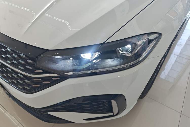 Used Volkswagen Lavida 2024 300TSI DSG Starry Sky Leading Edition
