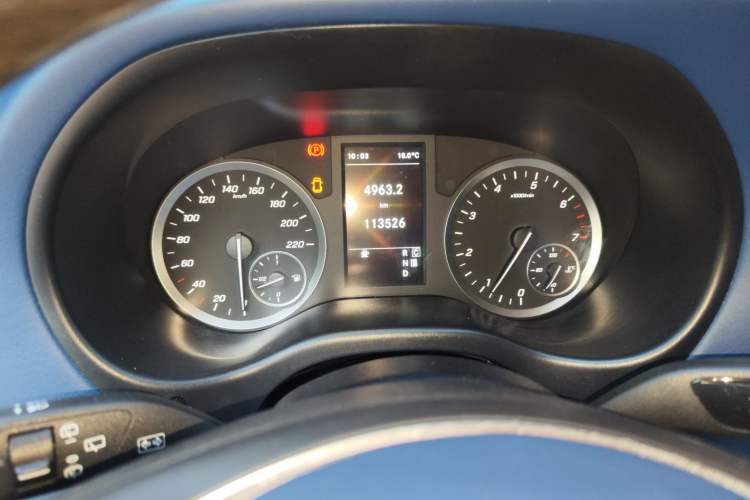 Used Mercedes-Benz Vito 2020 2.0T Business Version 7 Seats
